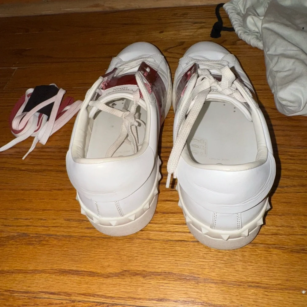 Valentino Garavani White and Burgundy Sneakers - Picture 5 of 12